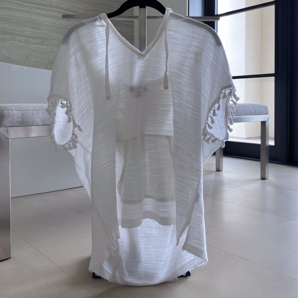 Short-sleeve White Hoodie